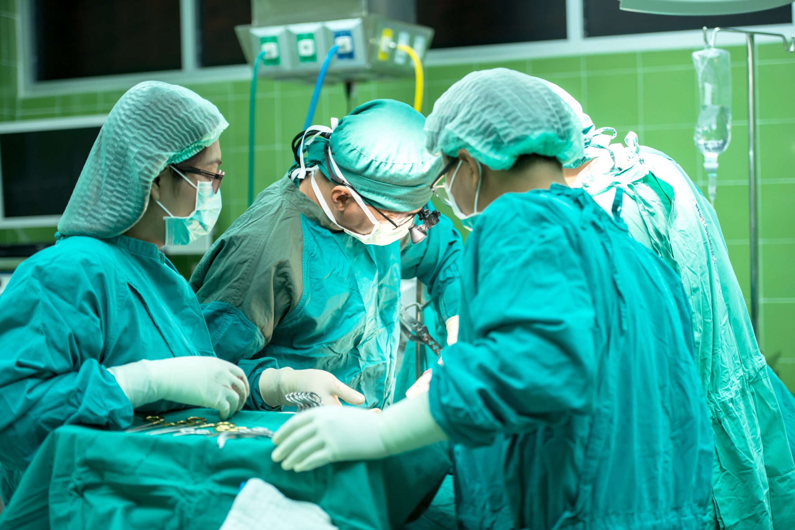 sasint-surgery-1822458 sasint-surgery-1822458